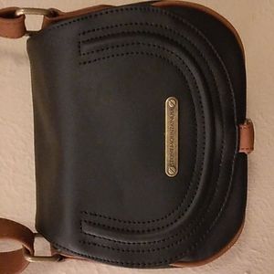 Stone Mountain Crossbody (NEW)